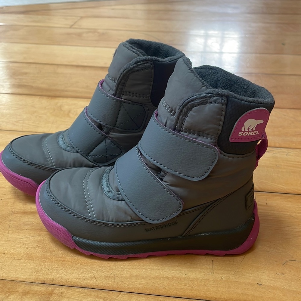 Sorel Whitney toddler snow boots- Like New